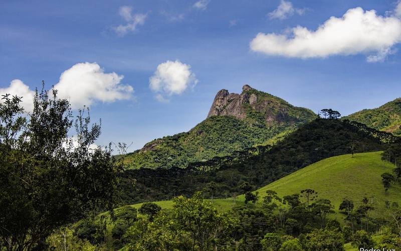 Pedra Selada e Cachoeira do Chuveiro